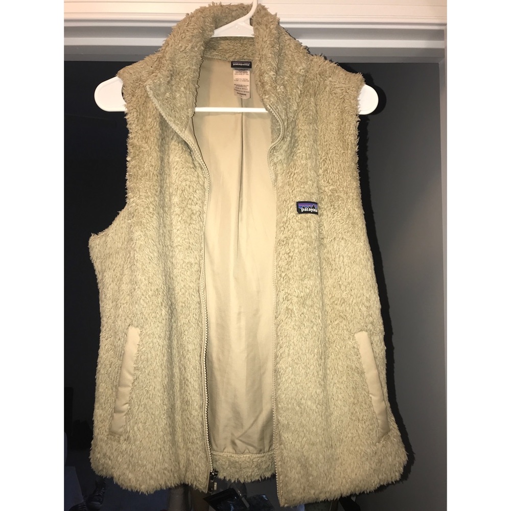 Tan Patagonia vest